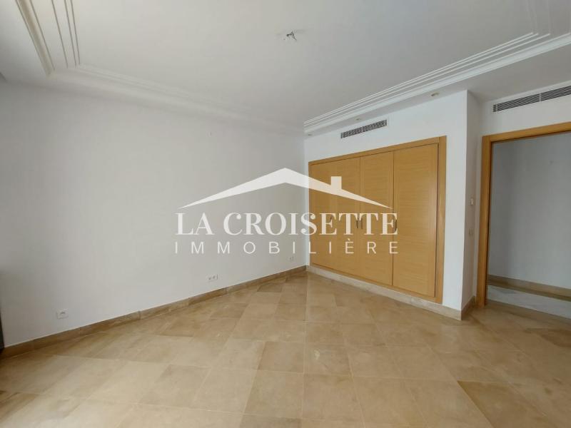 Villa S+3 vue sur mer à Gammarth
